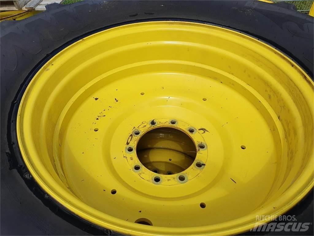 Mitas 650/85R38 x2 Rehvid, rattad ja veljed