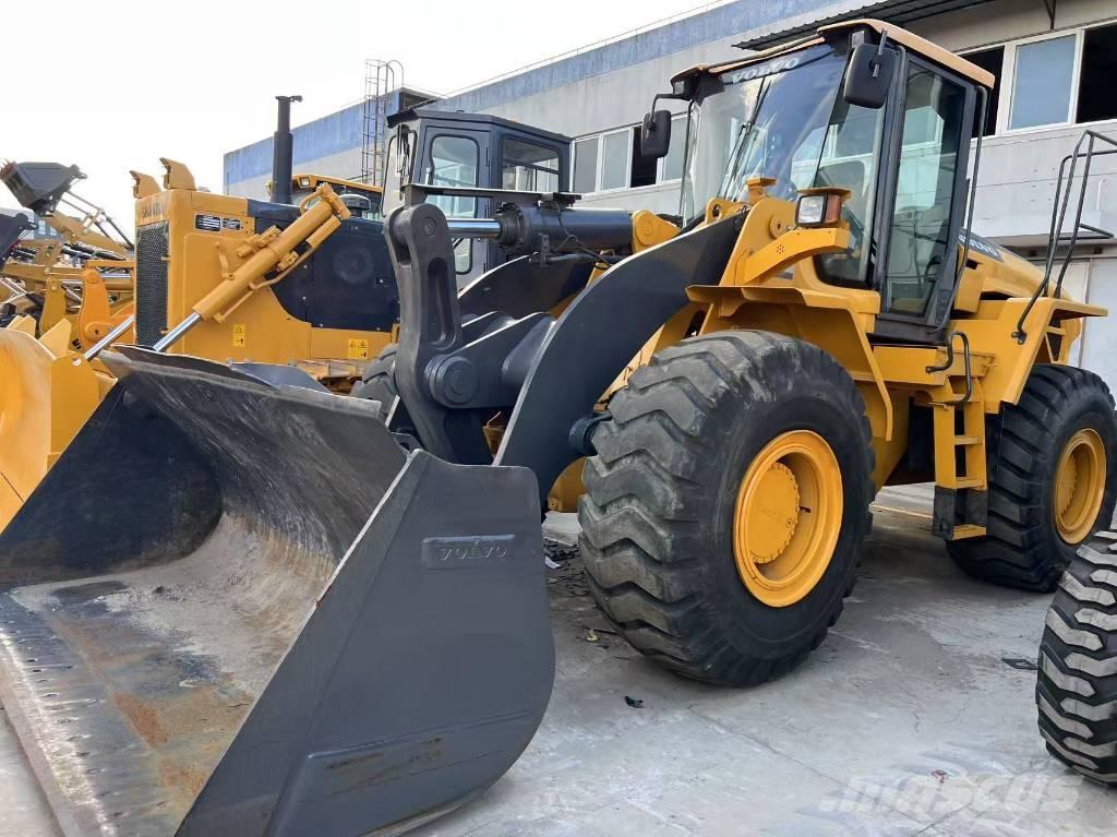 Volvo L 105 Rataslaadurid