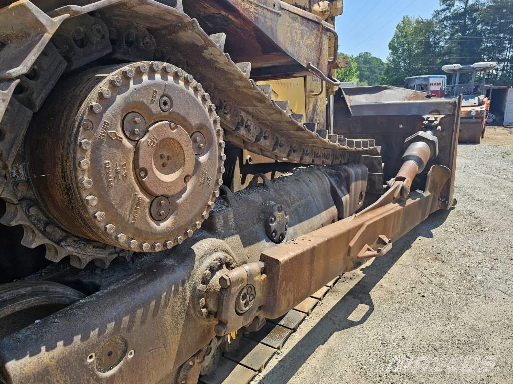 CAT D8L Buldooserid