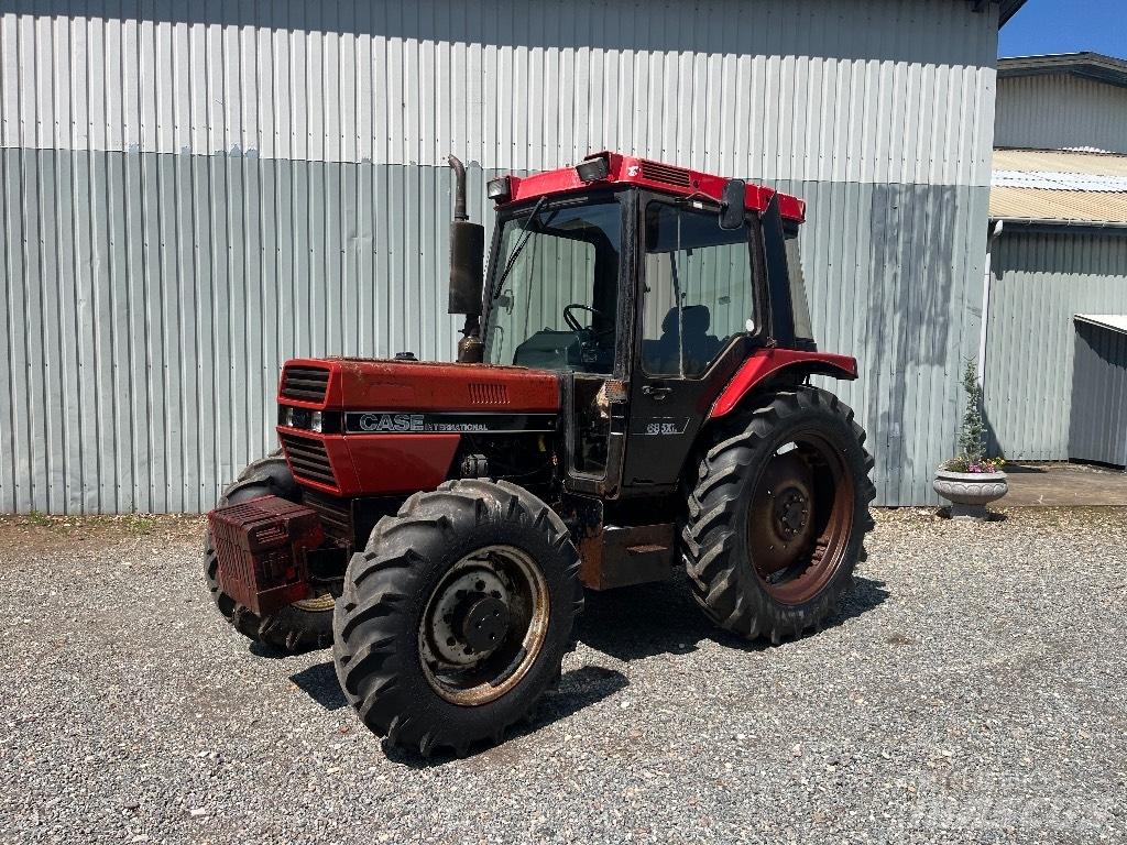 Case IH 685 XL Traktorid
