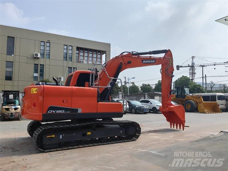 Doosan 150 Roomikekskavaatorid