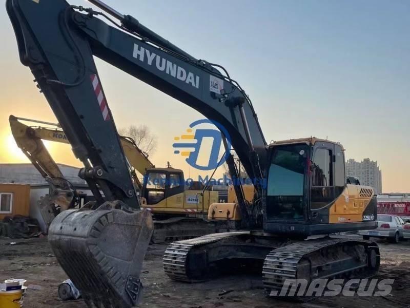 Hyundai 225VS Roomikekskavaatorid