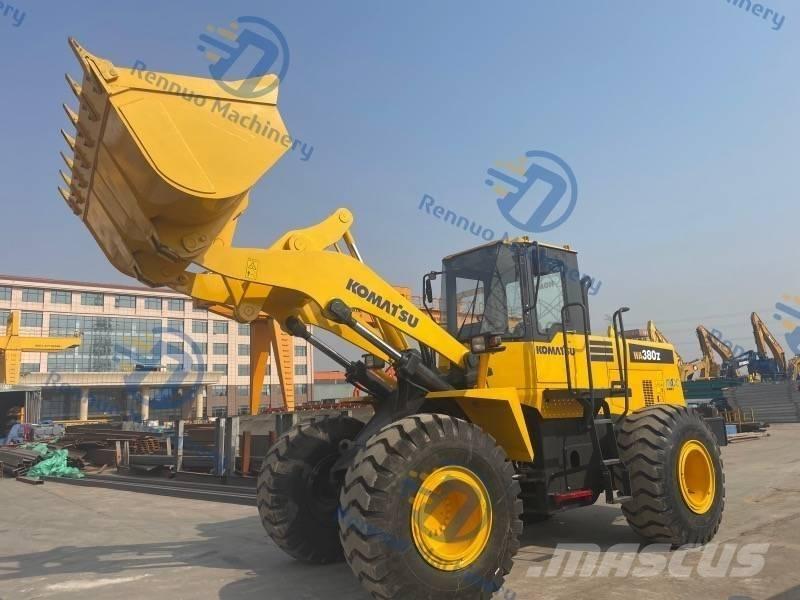 Komatsu WA380 Rataslaadurid