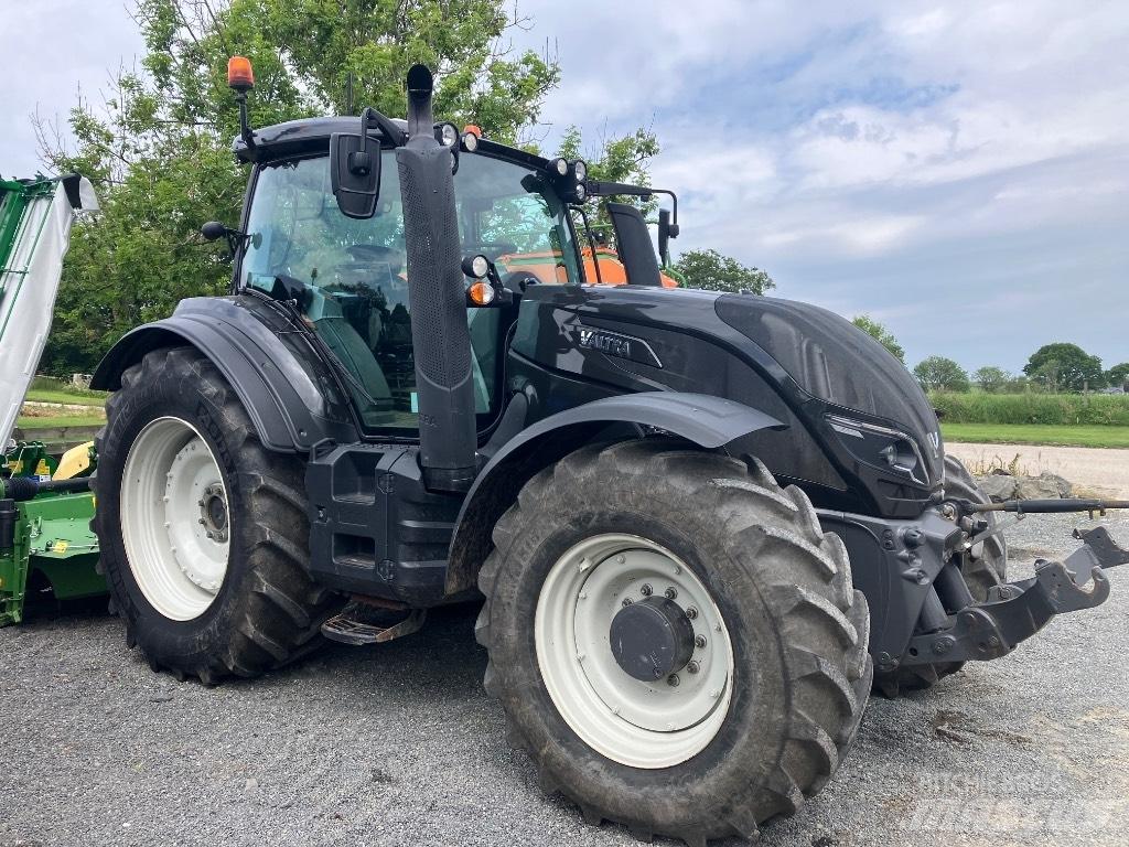 Valtra T 154 V Traktorid