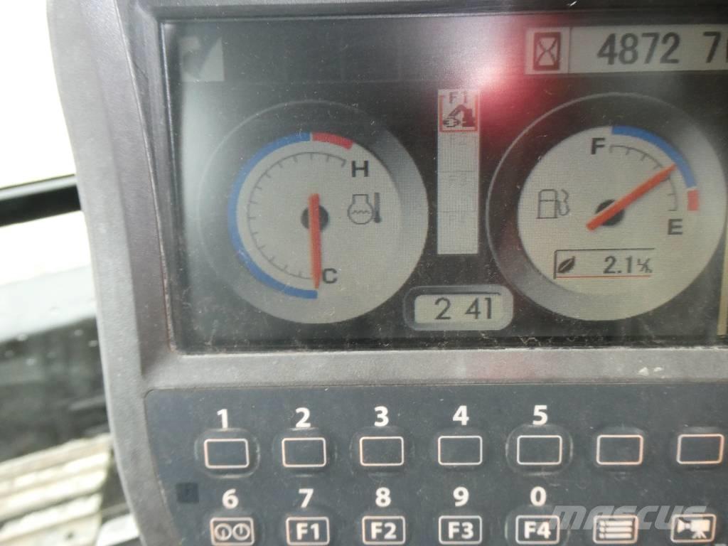 Hitachi ZX 135 US-3 Roomikekskavaatorid