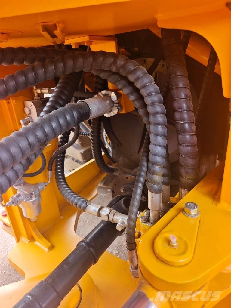 LiuGong 856 Rataslaadurid