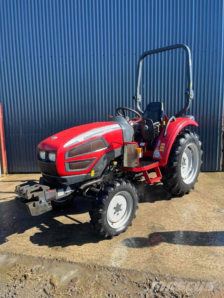 McCormick X10.30M Kompakttraktorid