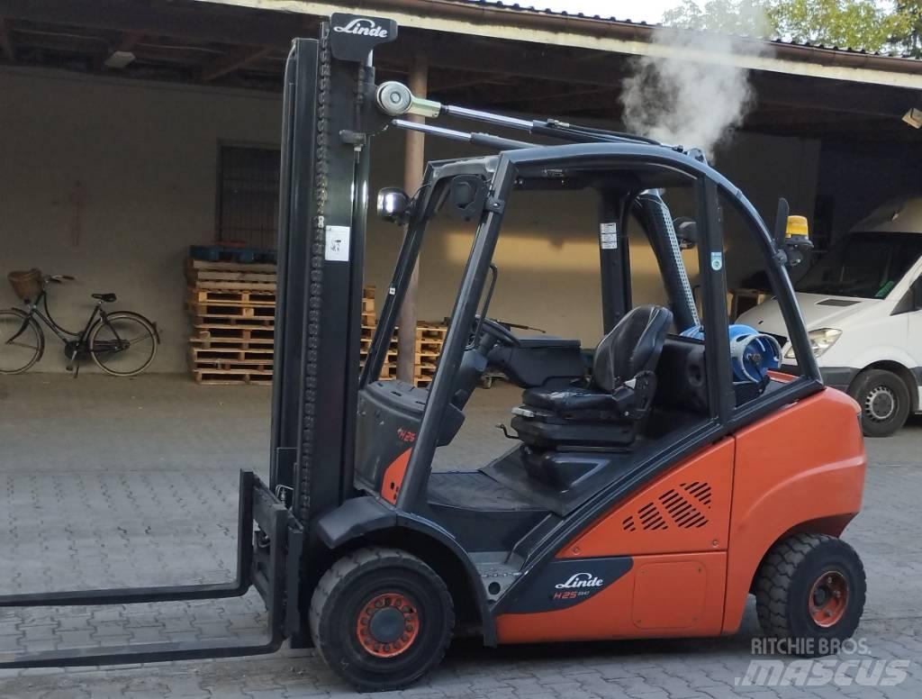 Linde H 25 T - 02 Gaasitõstukid