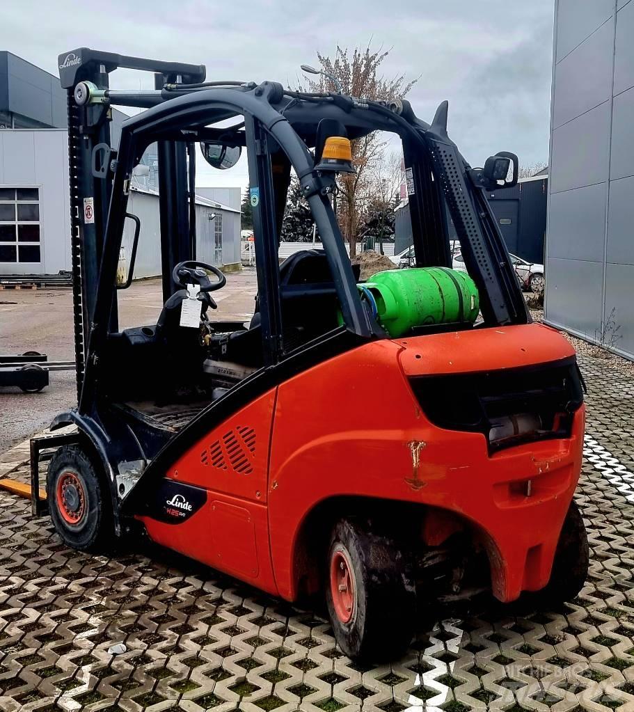 Linde H 25 T - 02 Gaasitõstukid