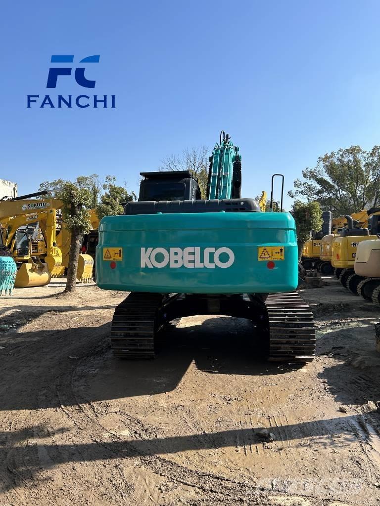 Kobelco SK 200 Roomikekskavaatorid