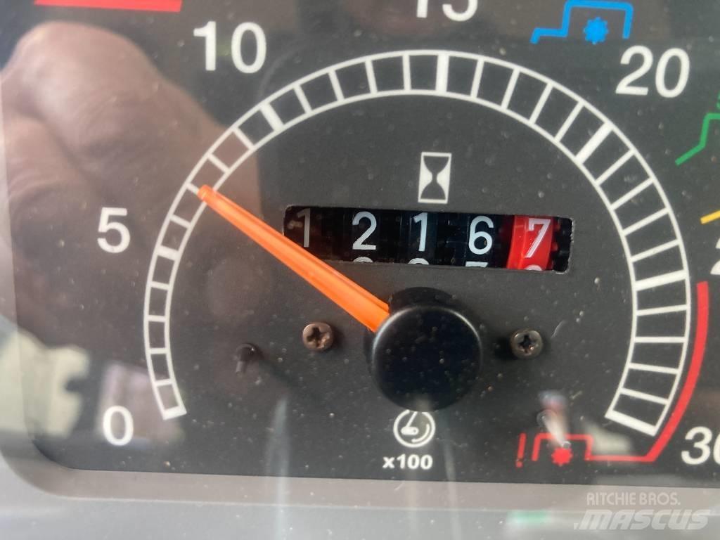 Case IH JX 80 Traktorid