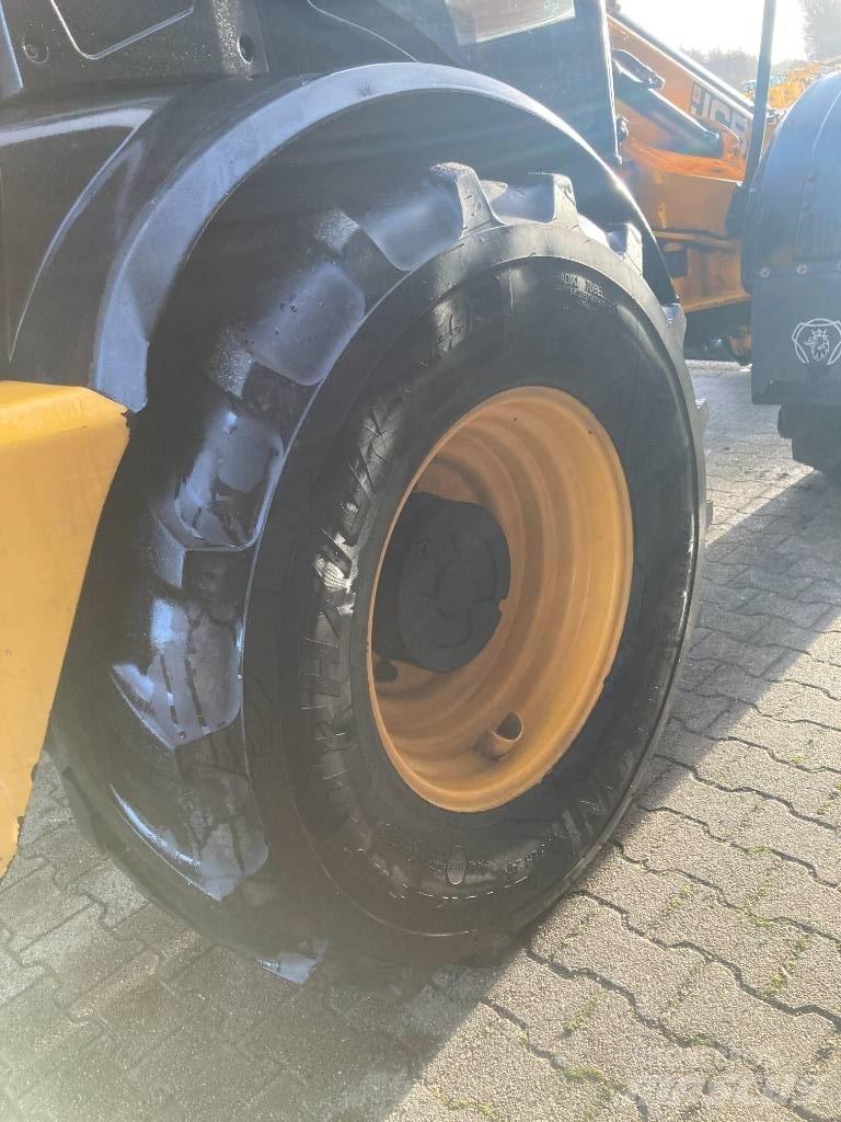 JCB TM 310 S Põllumajanduslikud teleskoopkäitlejad