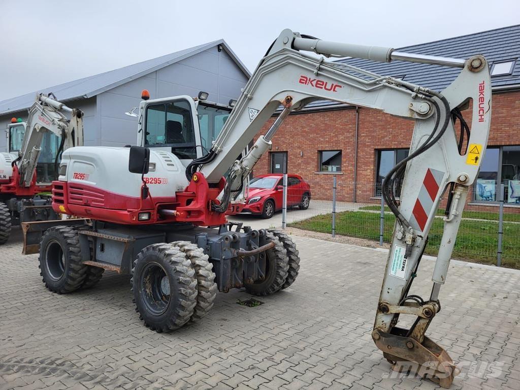 Takeuchi TB295W Väikeekskavaatorid 7t-12t