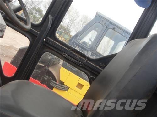 Dynapac CA30D Ühe trumliga rullid