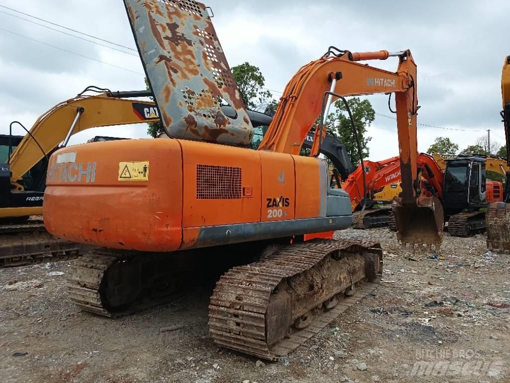 Hitachi ZX 200 E LC Roomikekskavaatorid