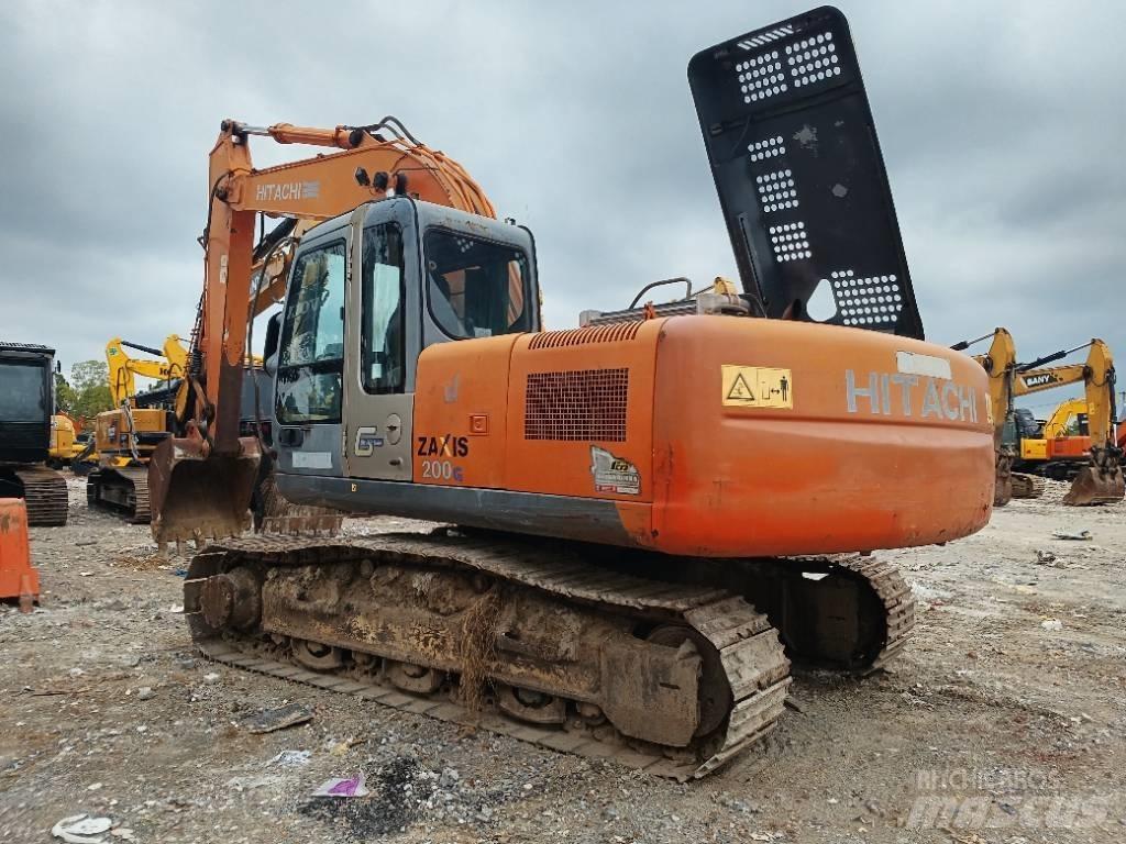 Hitachi ZX 200 E LC Roomikekskavaatorid