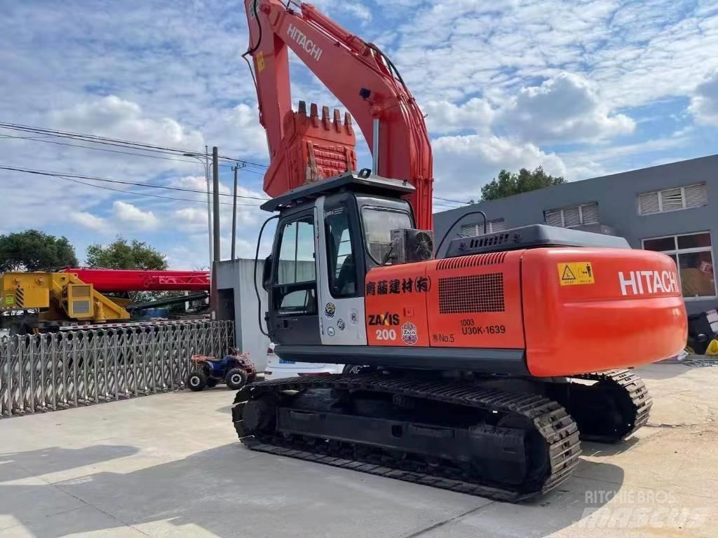 Hitachi ZX 200 C LC Roomikekskavaatorid
