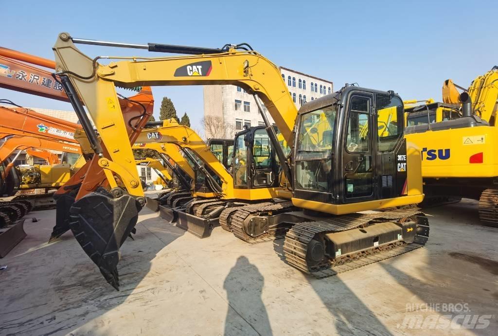 CAT 307E Roomikekskavaatorid