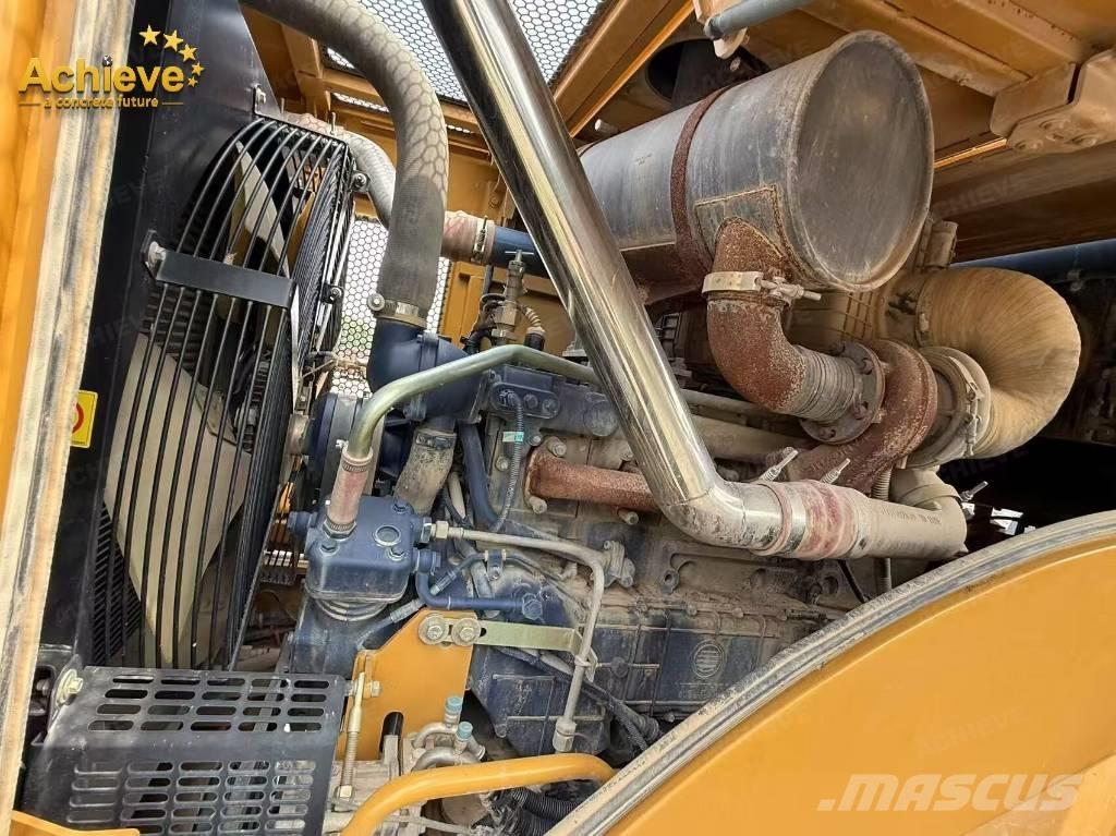 SEM 655D Rataslaadurid