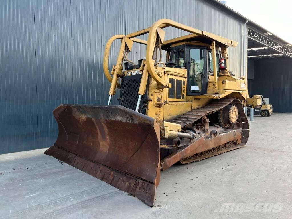 CAT D7H Buldooserid