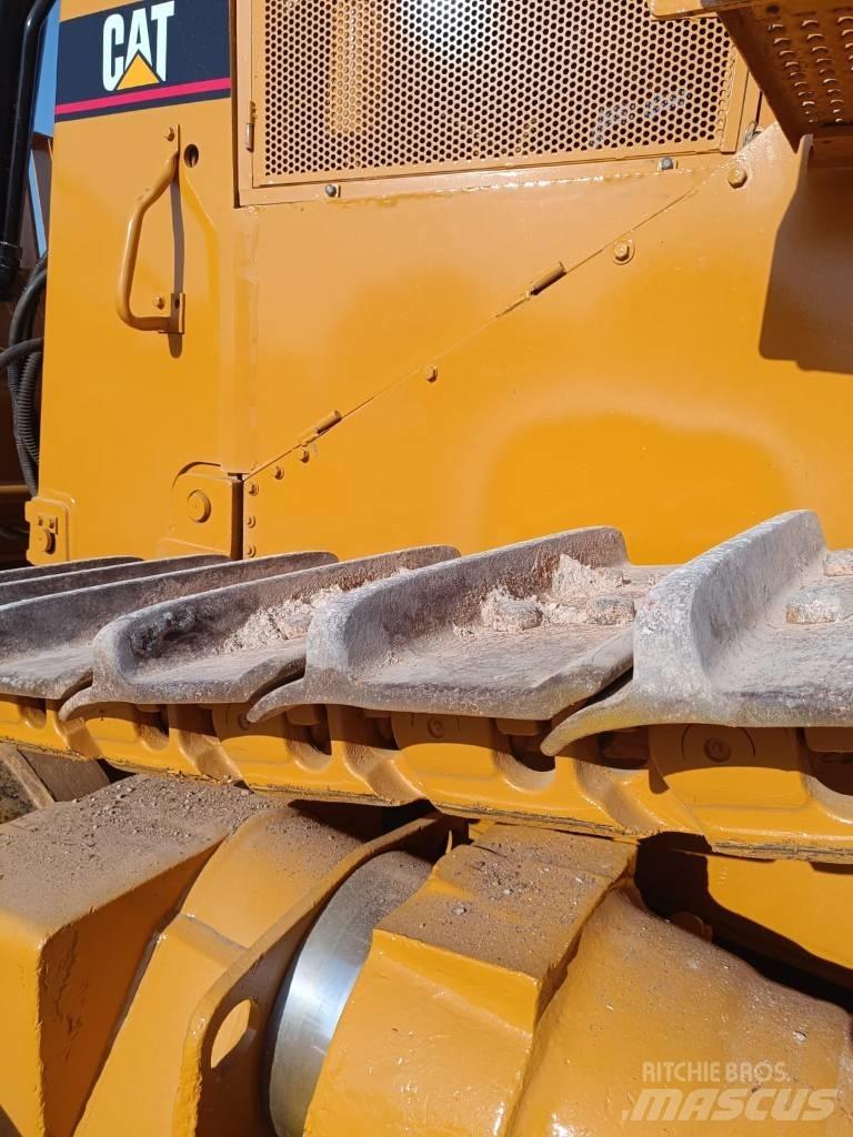 CAT D 9 R Buldooserid