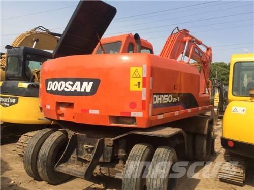 Doosan DH 150 W-7 Ratasekskavaatorid