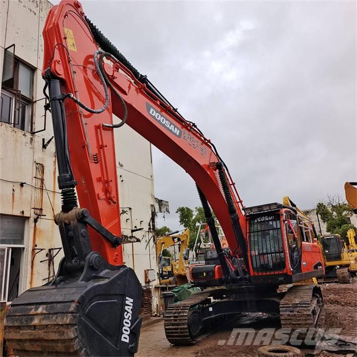 Doosan DX 340 LC Roomikekskavaatorid