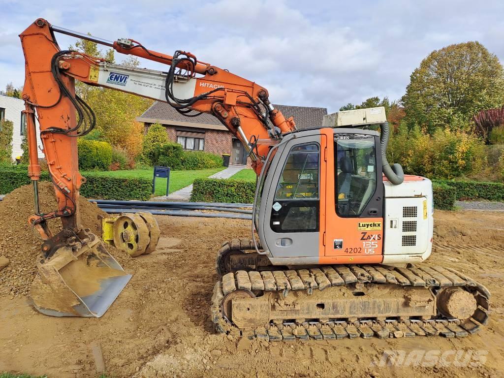Hitachi ZX135US Roomikekskavaatorid