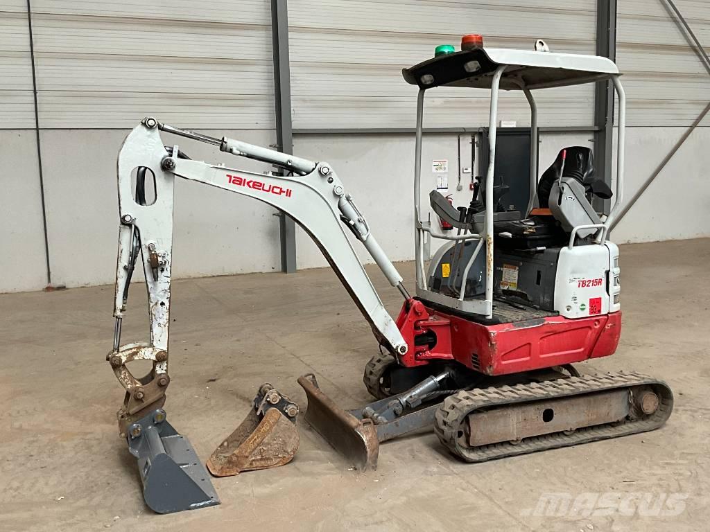 Takeuchi TB 215 R Miniekskavaatorid < 7 t