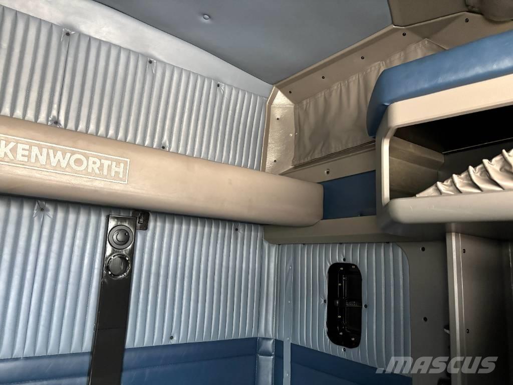 Kenworth T 800 Sadulveokid