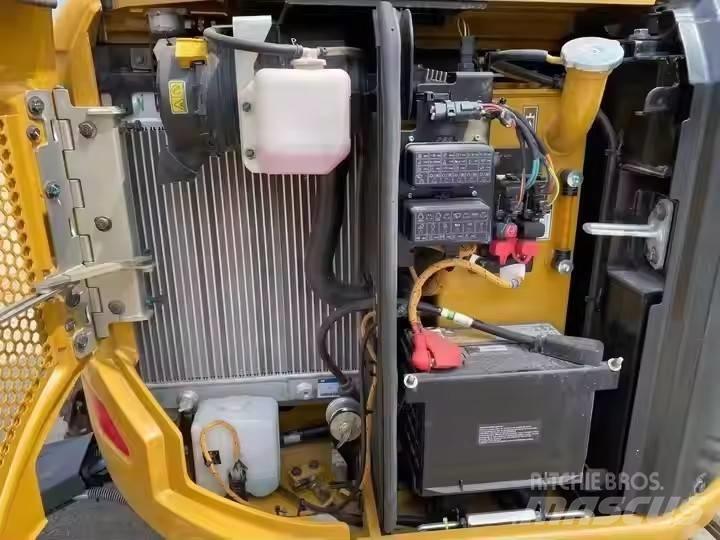 CAT 303 CR Miniekskavaatorid < 7 t