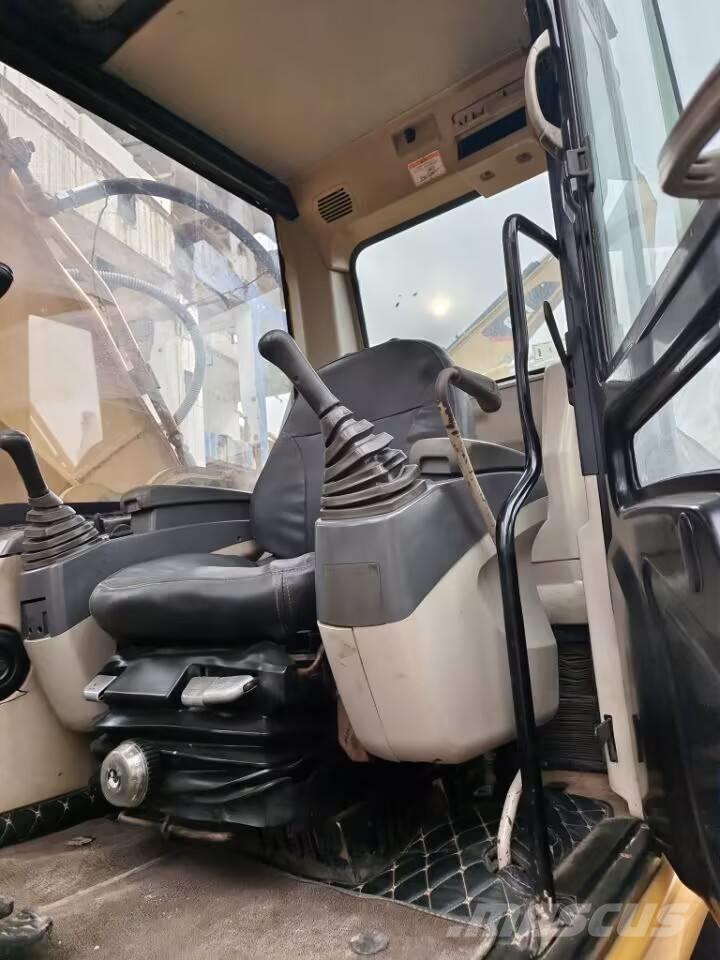 CAT 325C Roomikekskavaatorid