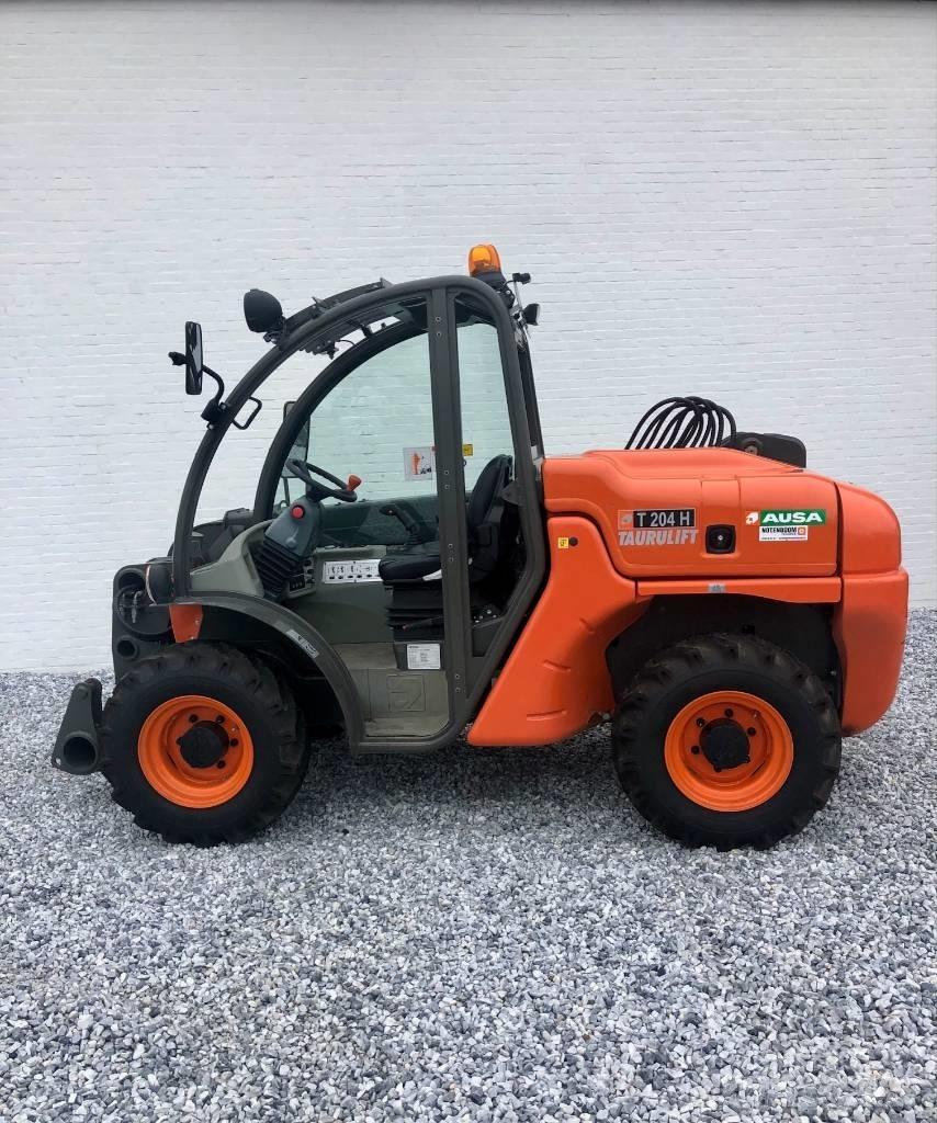 Ausa T 204 H Teleskooplaadurid