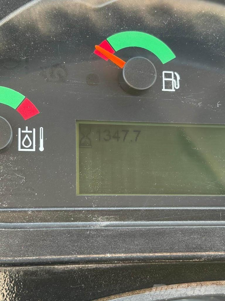 CAT 914 Rataslaadurid