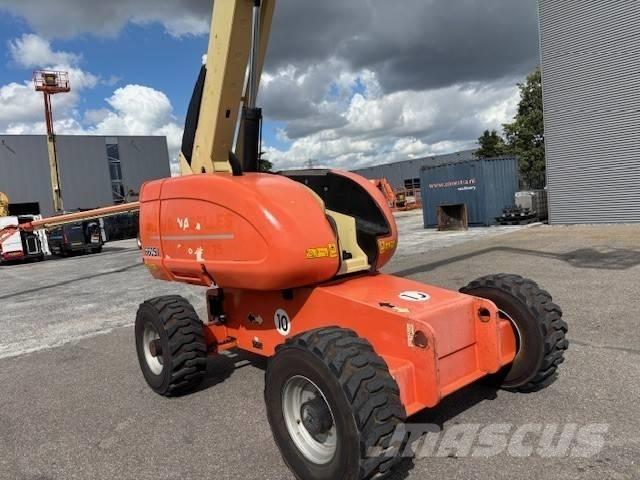 JLG 660 SJ Teleskoop poomtõstukid