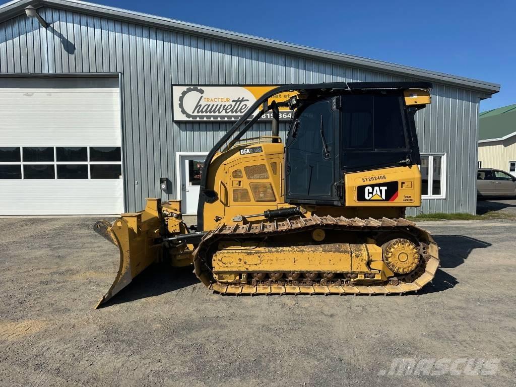 CAT D 5 K 2 LGP Buldooserid