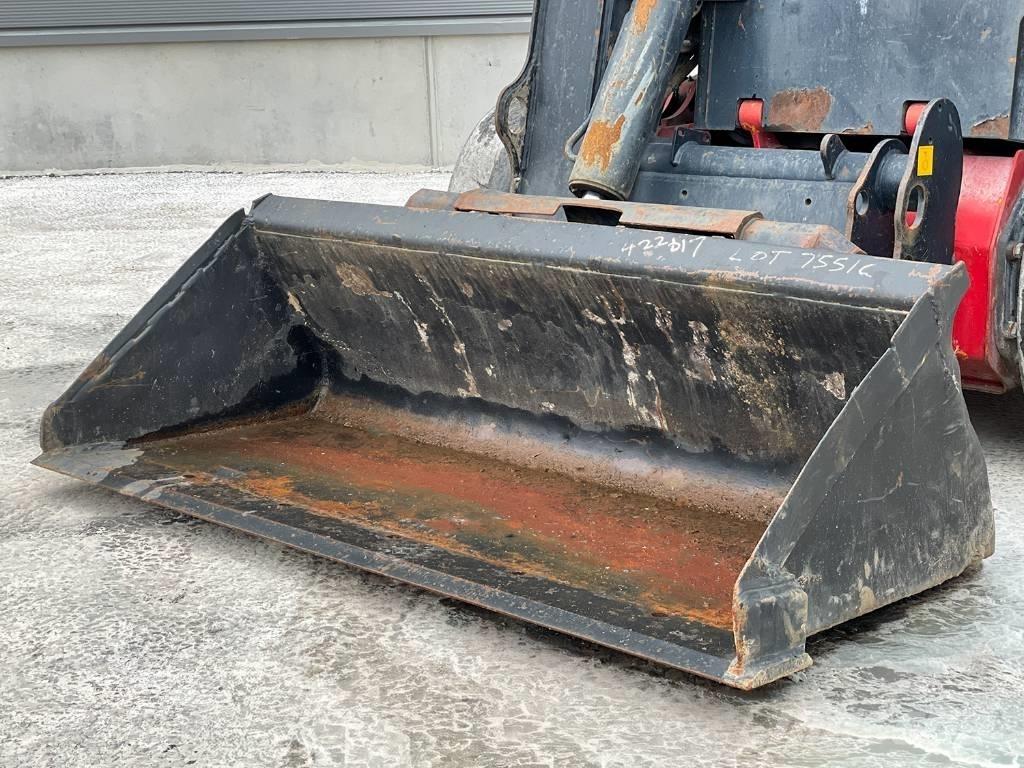 JCB R260 Kompaktlaadurid