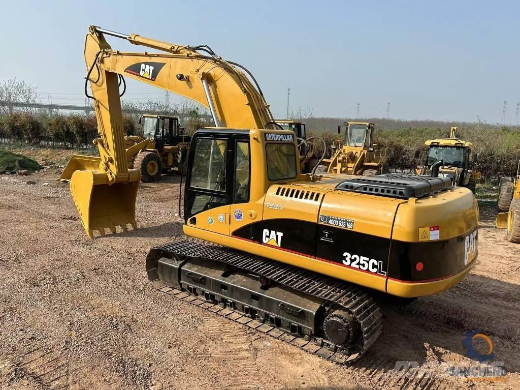 CAT 325CL Roomikekskavaatorid