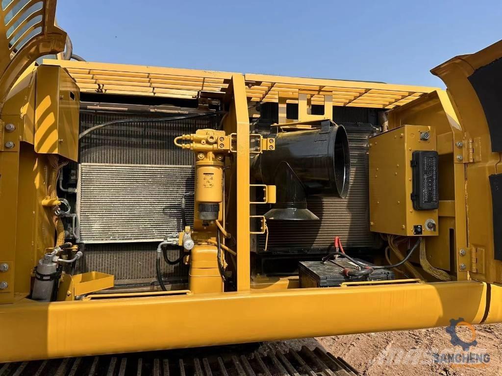 CAT 325CL Roomikekskavaatorid