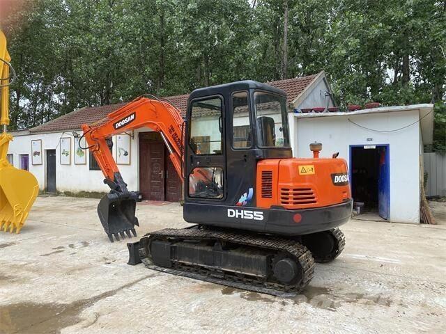 Doosan DH55 Miniekskavaatorid < 7 t