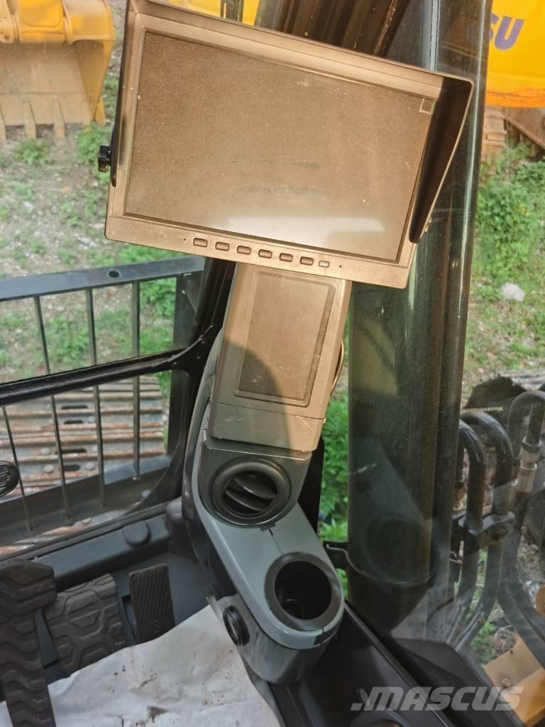 CAT 320 D2 Roomikekskavaatorid