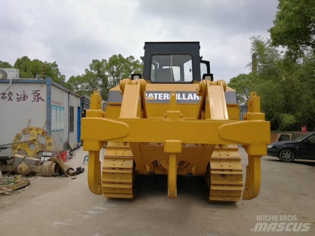 CAT D 7 R Buldooserid