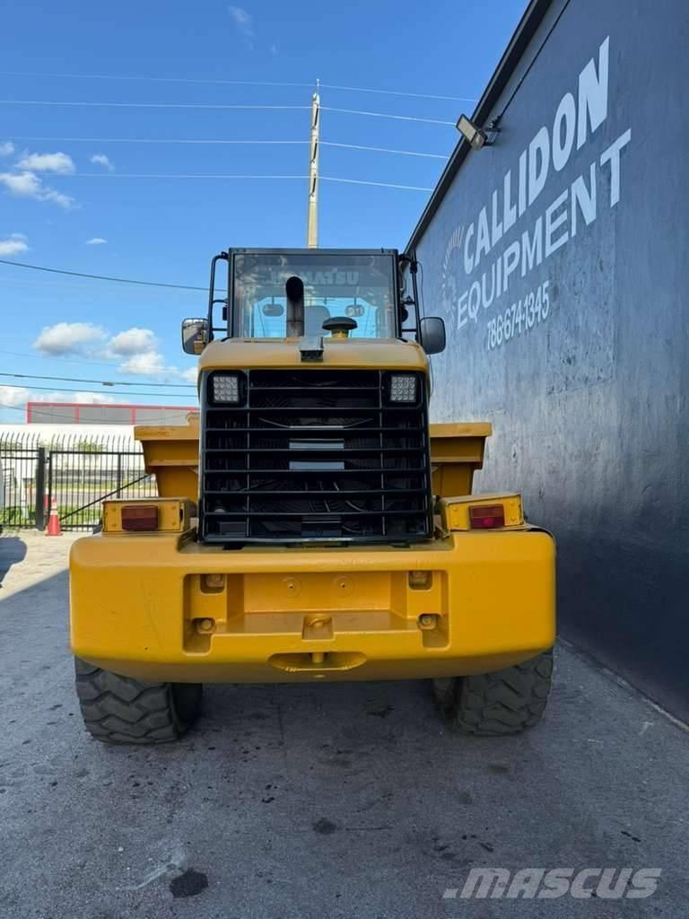 Komatsu WA 320-5L Rataslaadurid