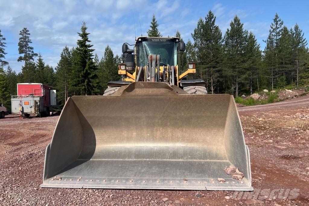 Volvo L 180 G Rataslaadurid