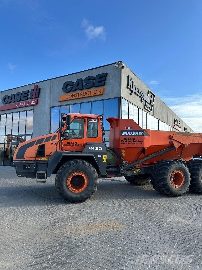 Doosan DA 30 Liigendraamiga pinnaseveokid