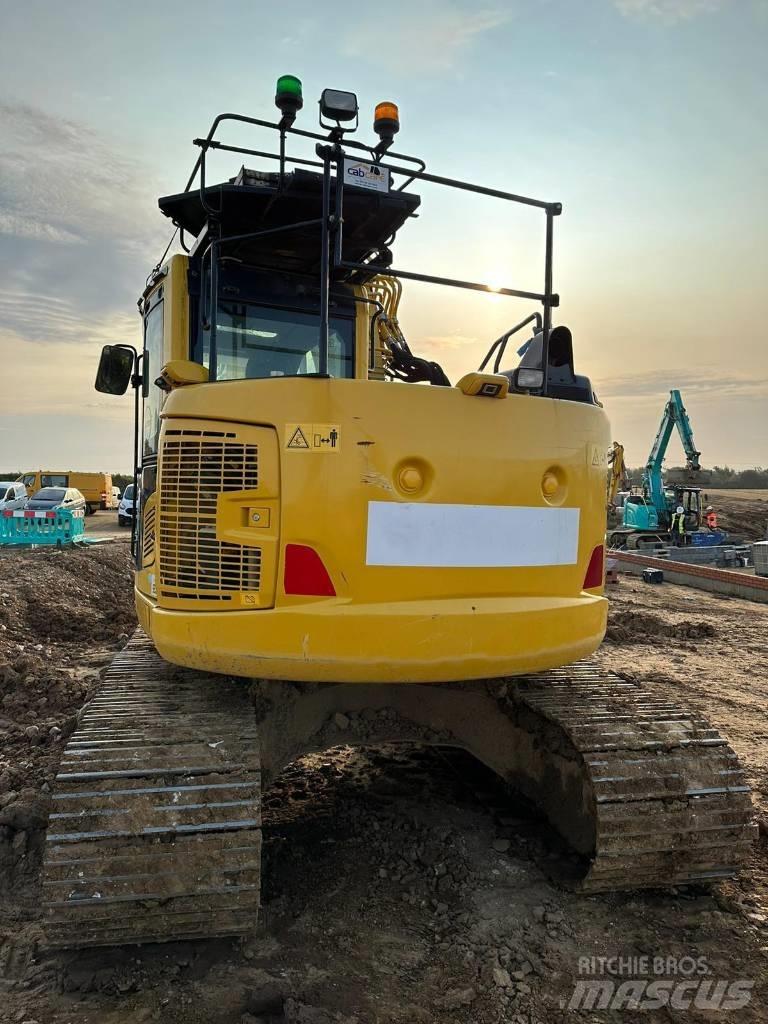 Komatsu PC 138 US Roomikekskavaatorid