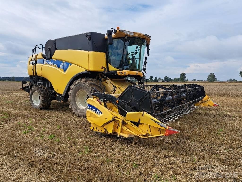 New Holland CX 8080 Teraviljakombainid