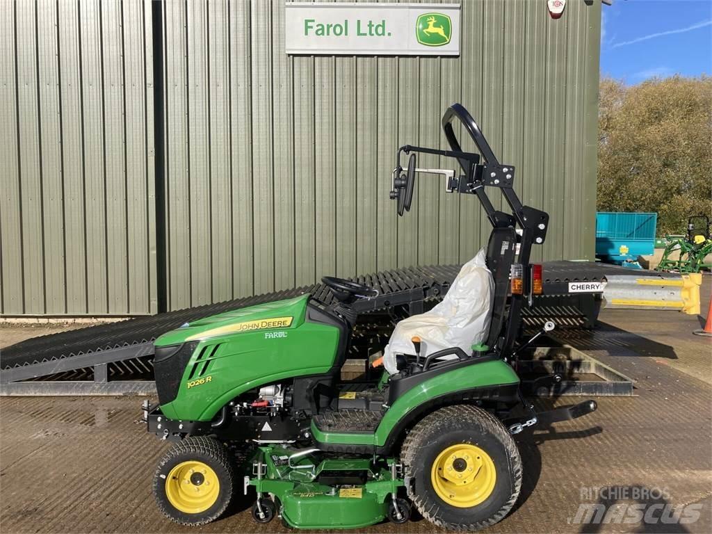 John Deere 1026R Kompakttraktorid