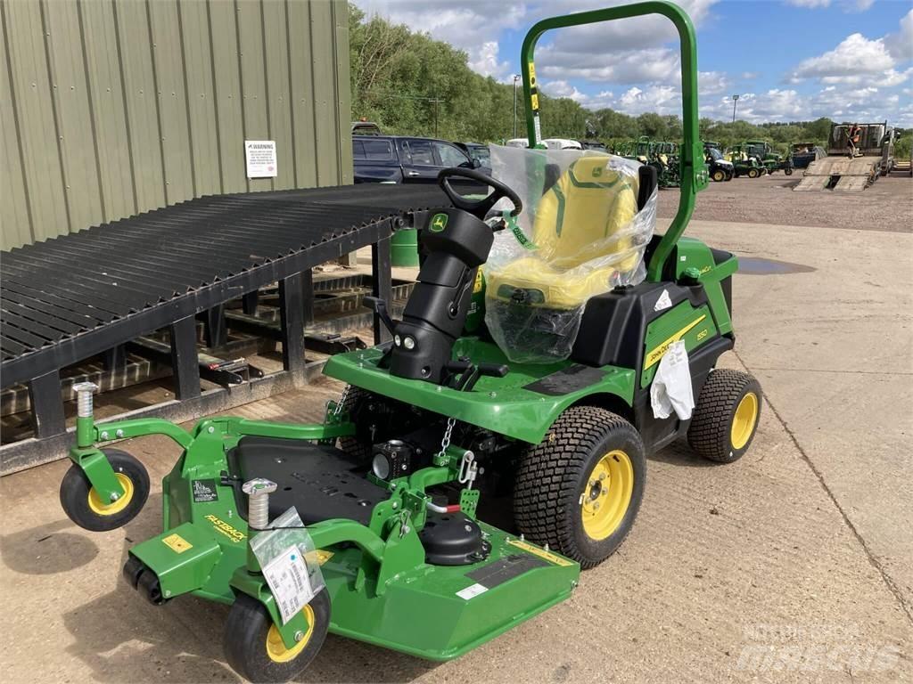 John Deere 1550 Murutraktorid