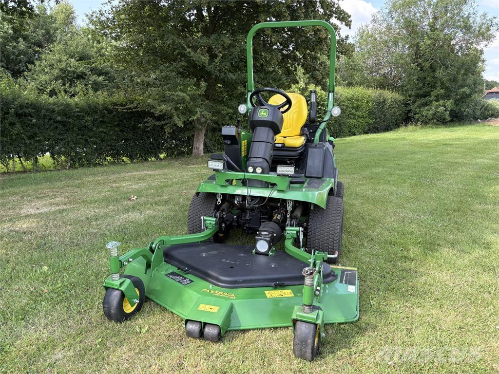 John Deere 1570 Murutraktorid